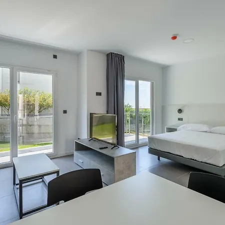 Onzamar Apartment