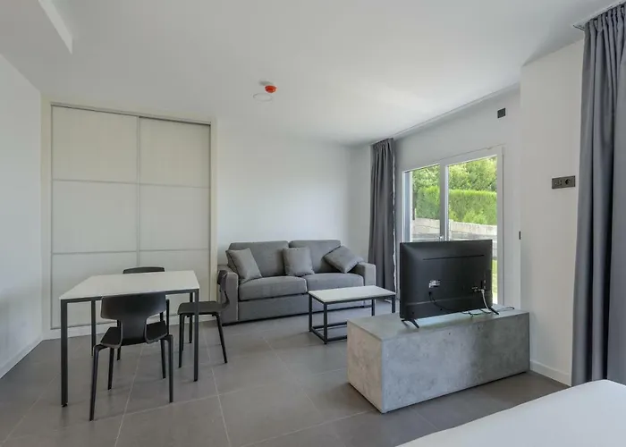 Aparthotel Onzamar 4*